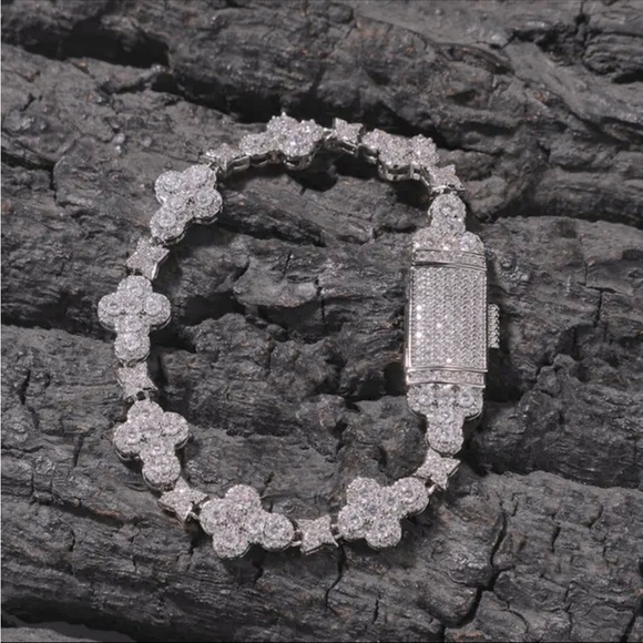 Iced out White Gold Cross Sugar Chain With 10mm Full Drill Cuban Chain Bracelet - Picture 9 of 10